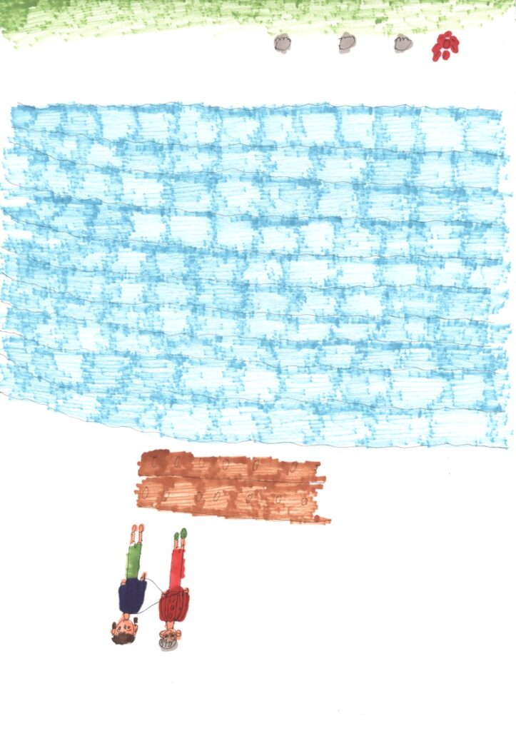 快晴と日本海と砂浜と藤原さんが私の肩と手助けしてくれてるシーン